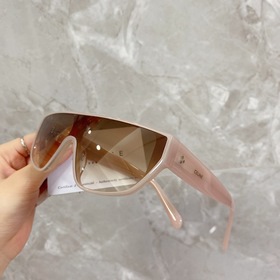 Официальный сайт CELINE    Модель： CL40195