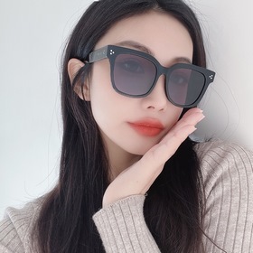 CELINE Универсальные оправы Солнцезащитные очки с плоскими стекла