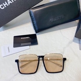 CHANEL CH4290 Поступил в продажу Очень красивая квадратная оправа