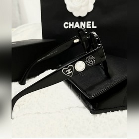 Новые очки Chanel с плоскими стеклами. Черная квадратная оправа —