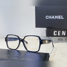CHANEL 2023 весна-лето, новые очки с черной оправой в форме сердц