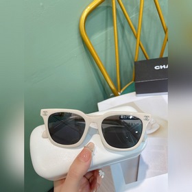 CHANEL  Модель： CH5689  Размер： 53-19-145