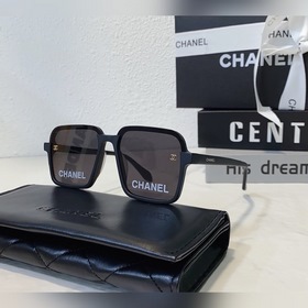 Многие блогеры интернет-знаменитости носят очки CHANEL*CH4289 с к