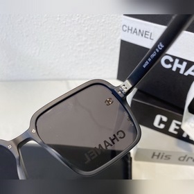 Многие блогеры интернет-знаменитости носят очки CHANEL*CH4289 с к