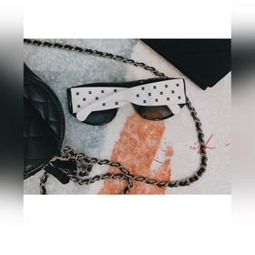 Последние экземпляры Chanel. Эта модель стала настоящим хитом. Ч