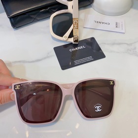 Новинка от CHANEL. Универсальный, подходящий к любому стилю, вызы