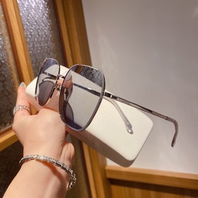 Солнцезащитные очки CHANEL ~~~CH6289, темно-серый