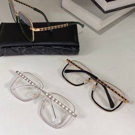 Кожа ягненка CHANEL*6189 Размер： 59-18-145