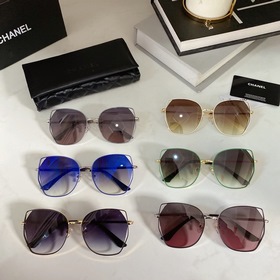 Chanel CH8233 Размер： 59 x 18 x 145
