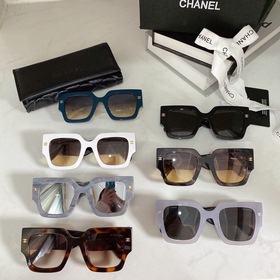 Новейшая модель 2023 года от Chanel с широкой оправой, характерны