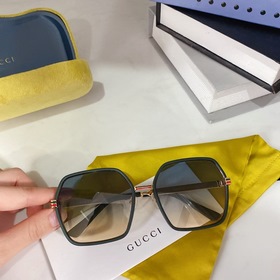chanel GG0890 Размер： 60 x 18 x 145