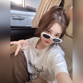 Новые весенние хиты от Chanel Первая продажа CH7980 53 отверстия