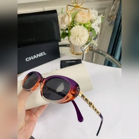Новые весенние хиты от Chanel Первое появление CH7980 53 отверст