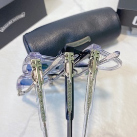 CHROME HEARTS Модель： CH8127 Размер： 52-20-155