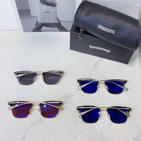 CHROME HEARTS Модель： SLUNTRAPICTION