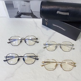 CHROME HEARTS Модель： BEAST-II Размер： 52-19-145, титан