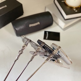 CHROME HEARTS Модель： LITTLE Размер： 53-24-144