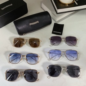 CHROME HEARTS Модель： HUMPSTER Размер： 55-20-147