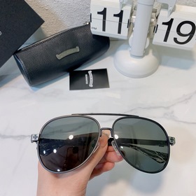 CHROME HEARTS Модель： PAINAL-II Размер： 62-16-148