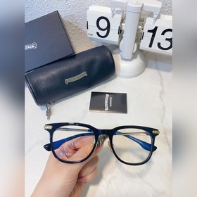 CHROME HEARTS Модель： CH8143 Размер： 51-20-148, титан