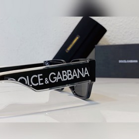 DOLCE & GABBANA Модель： DG6184 Размер： 52 мм, 18-145 мм