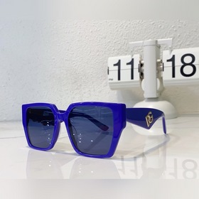 DOLCE & GABBANA Модель： DG4437 Размер： 54/19-145