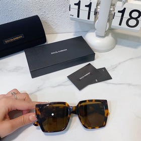 DOLCE & GABBANA Модель： DG4437 Размер： 54/19-145