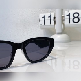 DOLCE & GABBANA Модель： DG4438 Размер： 54/20-145
