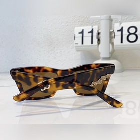 DOLCE & GABBANA Модель： DG4439 Размер： 54/19-145