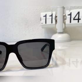 DOLCE & GABBANA Модель： DG4438 Размер： 55х19-145