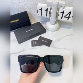 DOLCE &amp; GABBANA Модель： DG4438 Размер： 55х19-145