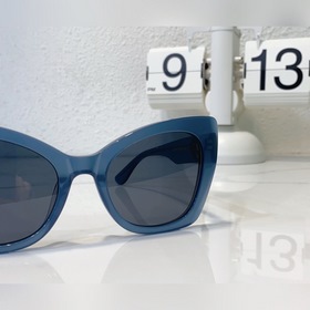 DOLCE & GABBANA Модель： DG 4405 Размер： 53/20-145