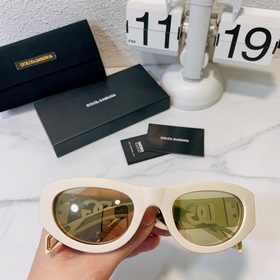 Квадратная форма, яркие цвета, эластичная оправа DOLCE & GABB