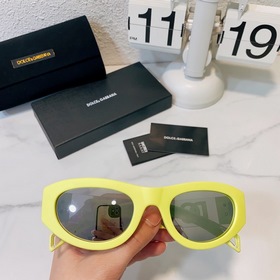 Квадратная форма, яркие цвета, эластичная оправа DOLCE & GABB