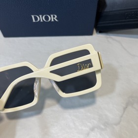DIOR DTGSA3UCA Размер： 54-19-145