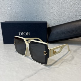 DIOR DTGSA3UCA Размер： 54-19-145