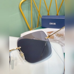 Эти солнцезащитные очки от Dior подходят практически к любому обр