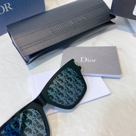 Новейшая серия DIORBLACKSUIT XL S2U от DIOR уже в продаже. Каждый