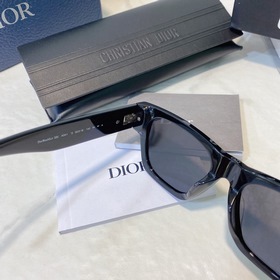 Новейшая серия DIORBLACKSUIT XL S2U от DIOR уже в продаже. Каждый