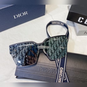 DIORDIORClub M4U Размер： 146 x 0-140, с ремешком