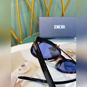 DIORDIORBLACKSUIT RI Размер： 56, 18-150