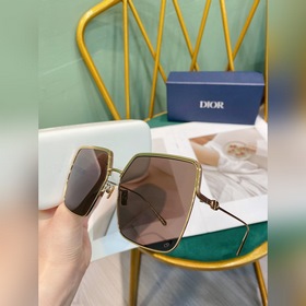 Новые солнцезащитные очки Dior весна-лето, серия Stellaire Гладка