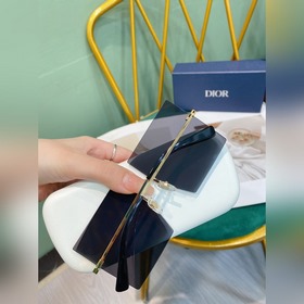 Не требуют дополнительных комментариев, солнцезащитные очки от Di
