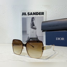 DIOR 9046 Размер： 130-0-140