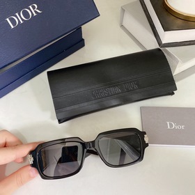 DIORBLACKSUIT XL S1I Размер： 52-20-145
