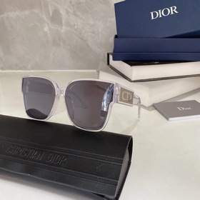 DIORSIGNATURE A2U Размер： 60-19-140