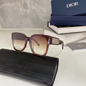 DIORSIGNATURE A2U Размер： 60-19-140