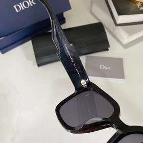 DIORSIGNATURE A2U Размер： 60-19-140