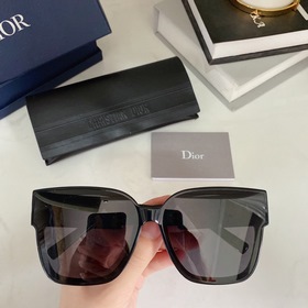 DIORSIGNATURE A2U Размеры： 60-19-140