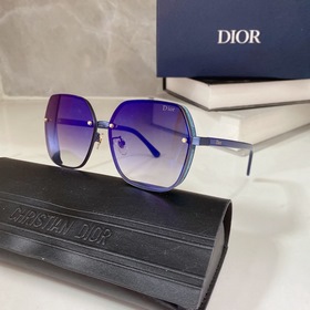 Новая модель Dior CD5973 Размер： 63-13-140